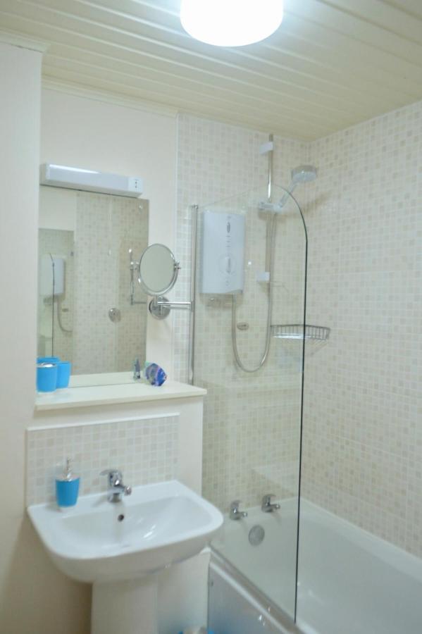 Gorgeous 2 Bedroom Apartment In Converted Church エディンバラ エクステリア 写真